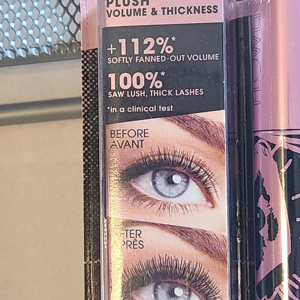 Warrior Princess Mascara - Royal Black With Royal Hourglass Brush NIP